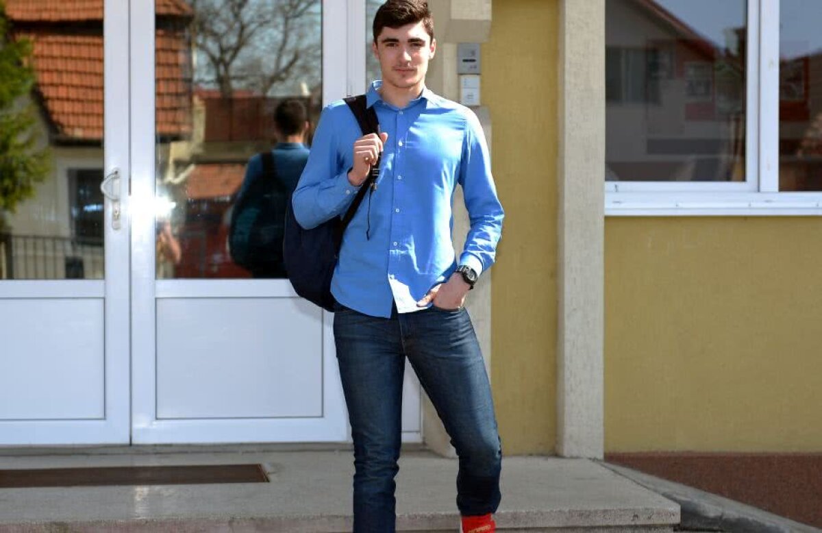 Povestea lui Andrei Păștin, primul campion mondial al României în proba de sabie la cadeți: a început târziu scrima, studiază mate-info și îl admiră pe Gareth Bale