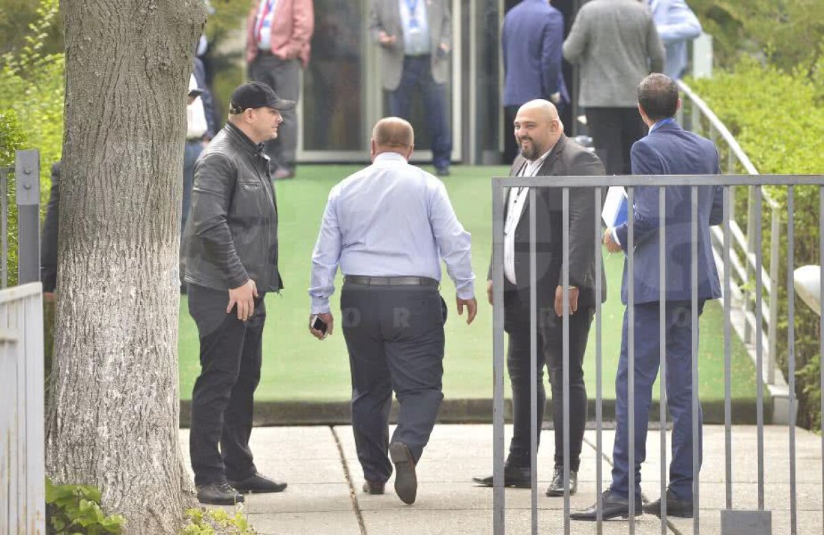 ALEGERI FRF 2018 // VIDEO+FOTO Masacru! Burleanu a câștigat alegerile FRF cu mai mult decât dublul voturilor lui Lupescu!