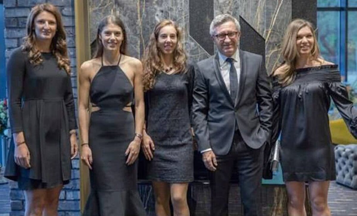 FOTO Au atras din nou toate privirile! Sorana Cîrstea și Simona Halep, apariții fabuloase la dineul oficial înainte de Fed Cup 