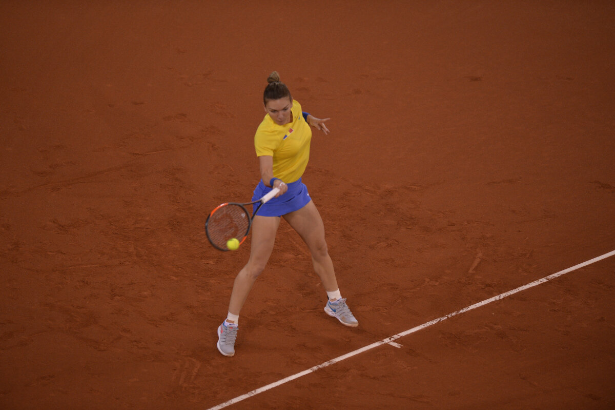 FED CUP // VIDEO + FOTO România - Elveția 2-0 » Victorii senzaționale pentru Halep și Begu în Cupa Fed! Totul despre meciuri AICI