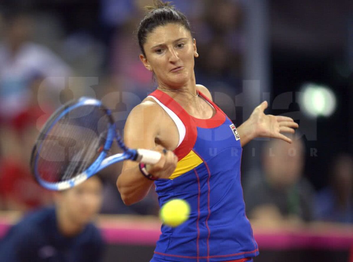 FED CUP // VIDEO + FOTO România - Elveția 2-0 » Victorii senzaționale pentru Halep și Begu în Cupa Fed! Totul despre meciuri AICI