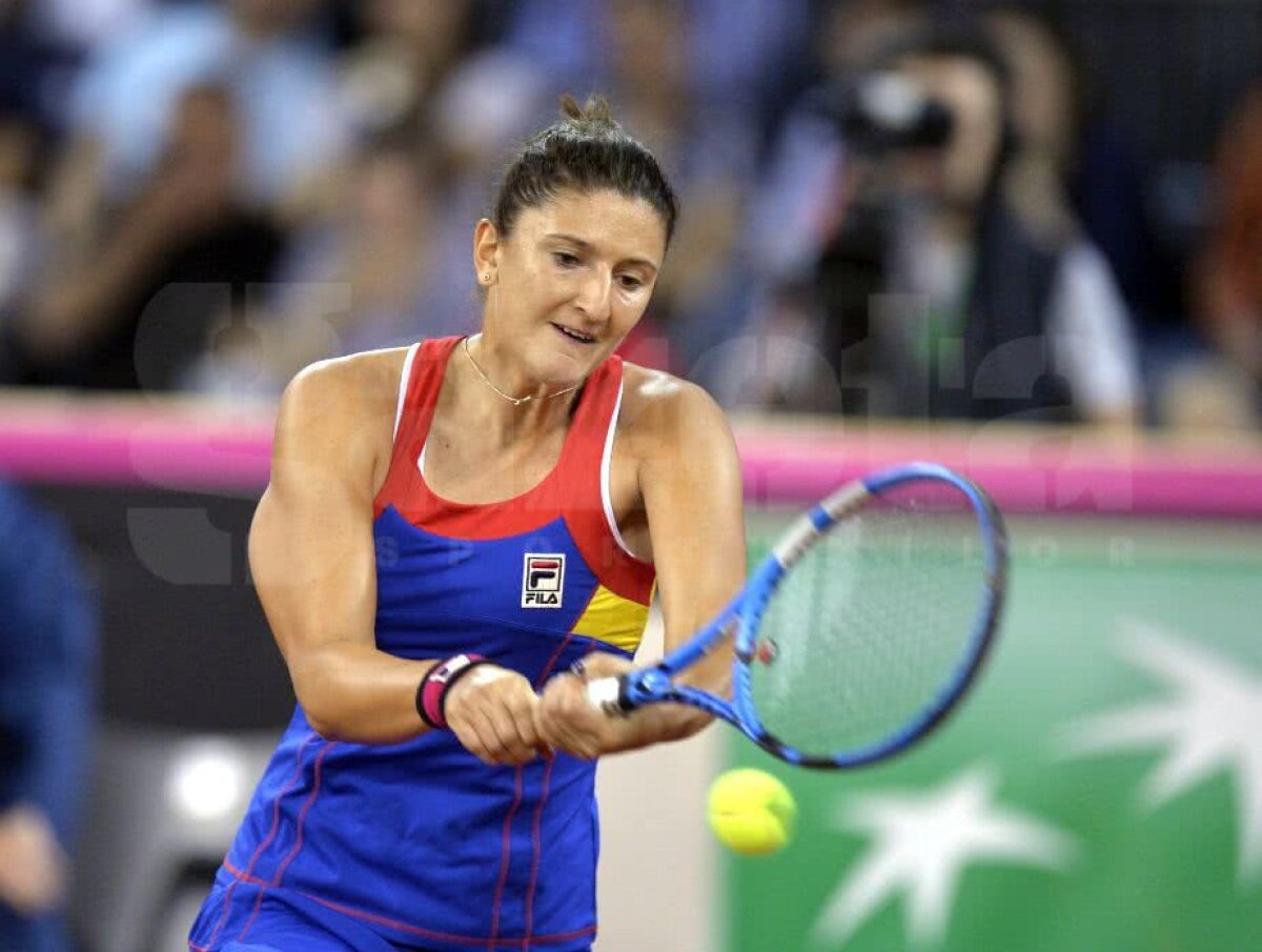 FED CUP // VIDEO + FOTO România - Elveția 2-0 » Victorii senzaționale pentru Halep și Begu în Cupa Fed! Totul despre meciuri AICI