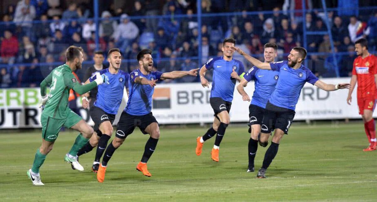 VIDEO + FOTO Xpectaculos! » FCSB salvează un punct la Ovidiu, după un meci nebun, cu 4 goluri. CFR o poate egala cu 7 zile înaintea finalei pentru titlu