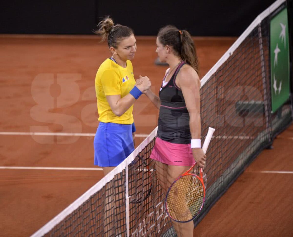 GALERIE FOTO Simona Halep țintește sus după calificarea în Grupa Mondială: "Trebuie să visăm la trofeul Fed Cup! Asta este dorința mea cea mai mare"