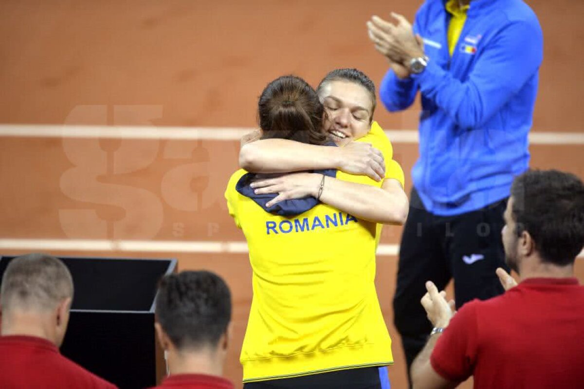 GALERIE FOTO Simona Halep țintește sus după calificarea în Grupa Mondială: "Trebuie să visăm la trofeul Fed Cup! Asta este dorința mea cea mai mare"