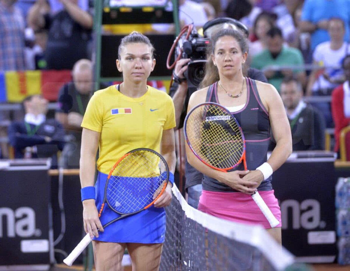 GALERIE FOTO Simona Halep țintește sus după calificarea în Grupa Mondială: "Trebuie să visăm la trofeul Fed Cup! Asta este dorința mea cea mai mare"