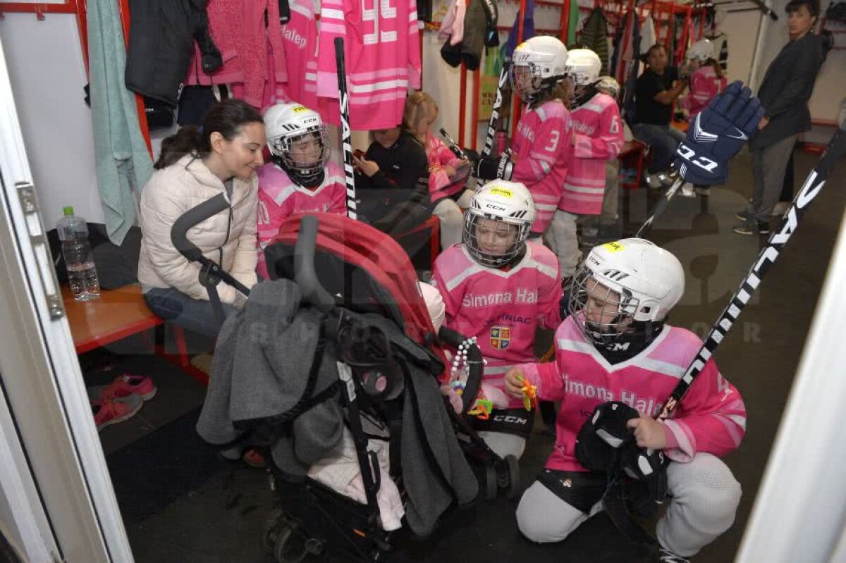 GALERIE FOTO + VIDEO Zâmbete și dăruire pe gheață » Imagini savuroase de la Cupa Primăverii, cel mai spectaculos eveniment de hochei pe gheață pentru copii 