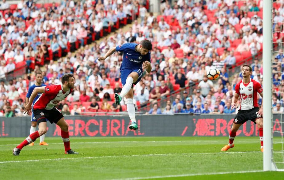 VIDEO Supermeci în finala FA Cup » Chelsea trece de Southampton și se va duela cu United în ultimul act al competiției: gol fabulos marcat de Giroud!