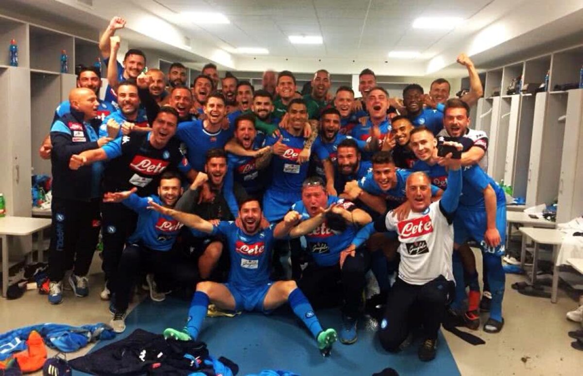 VIDEO + FOTO Nebunie în Serie A! Napoli câștigă dramatic cu Juventus și se apropie la un punct de lider. Cum a sărbătorit Chiricheș victoria în vestiar