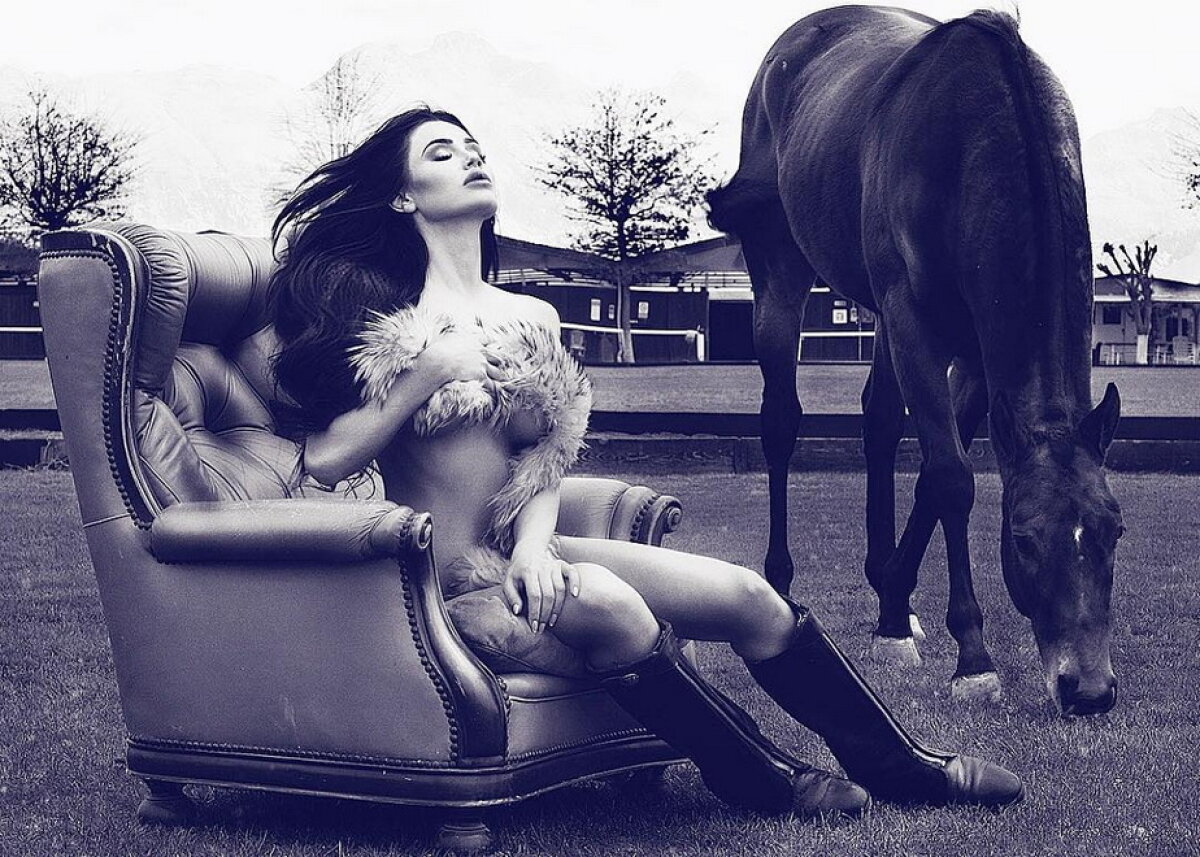 GALERIE FOTO Andreea Sasu, în ipostaze irezistibile