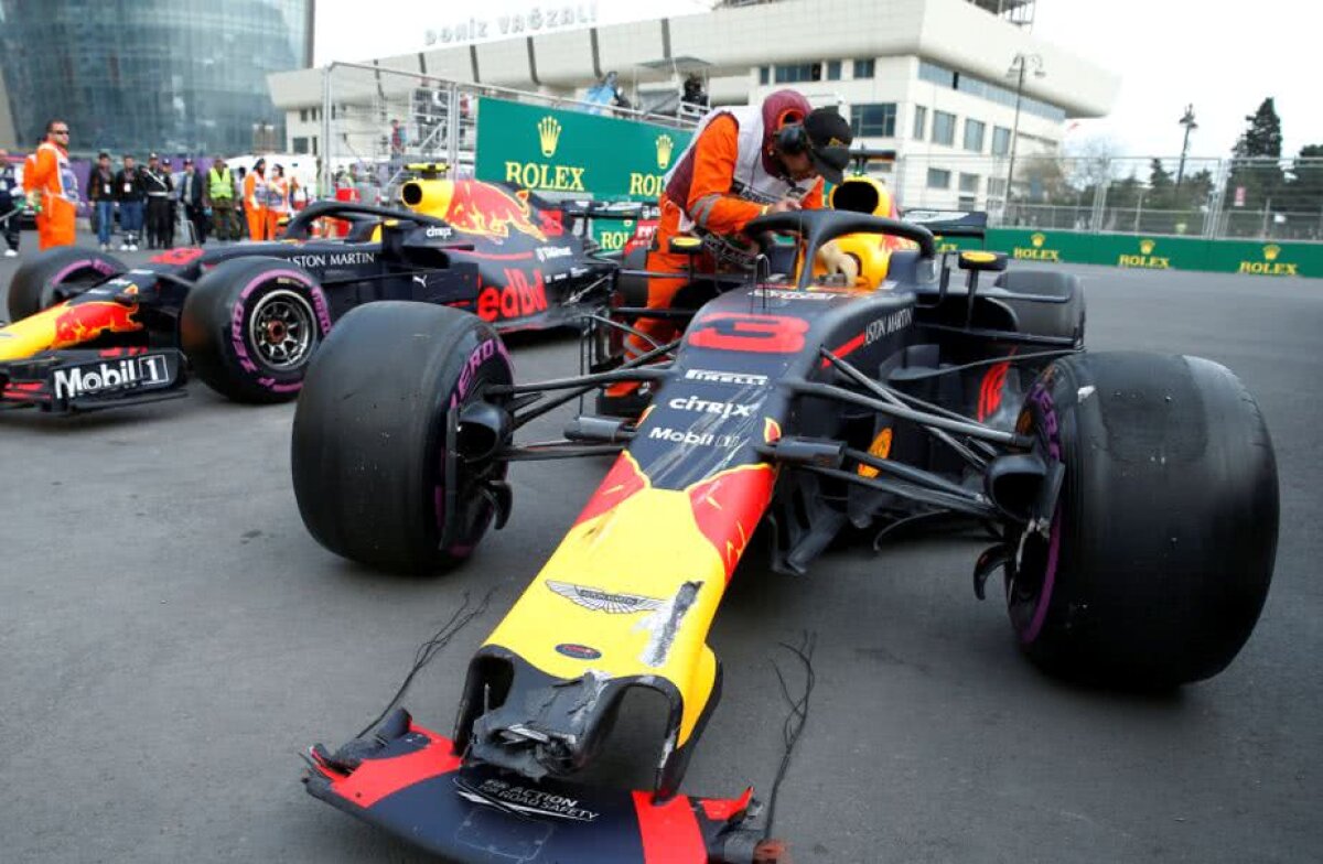 VIDEO+FOTO Cea mai nebună cursă a anului! Lewis Hamilton câștigă MP Baku după un final de infarct