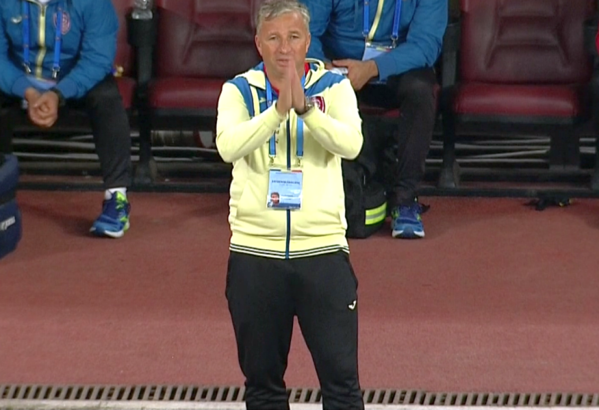 FOTO Dan Petrescu nu s-a putut abține! Ce a făcut în debutul partidei cu FCSB: "Așa ceva n-am mai văzut!"