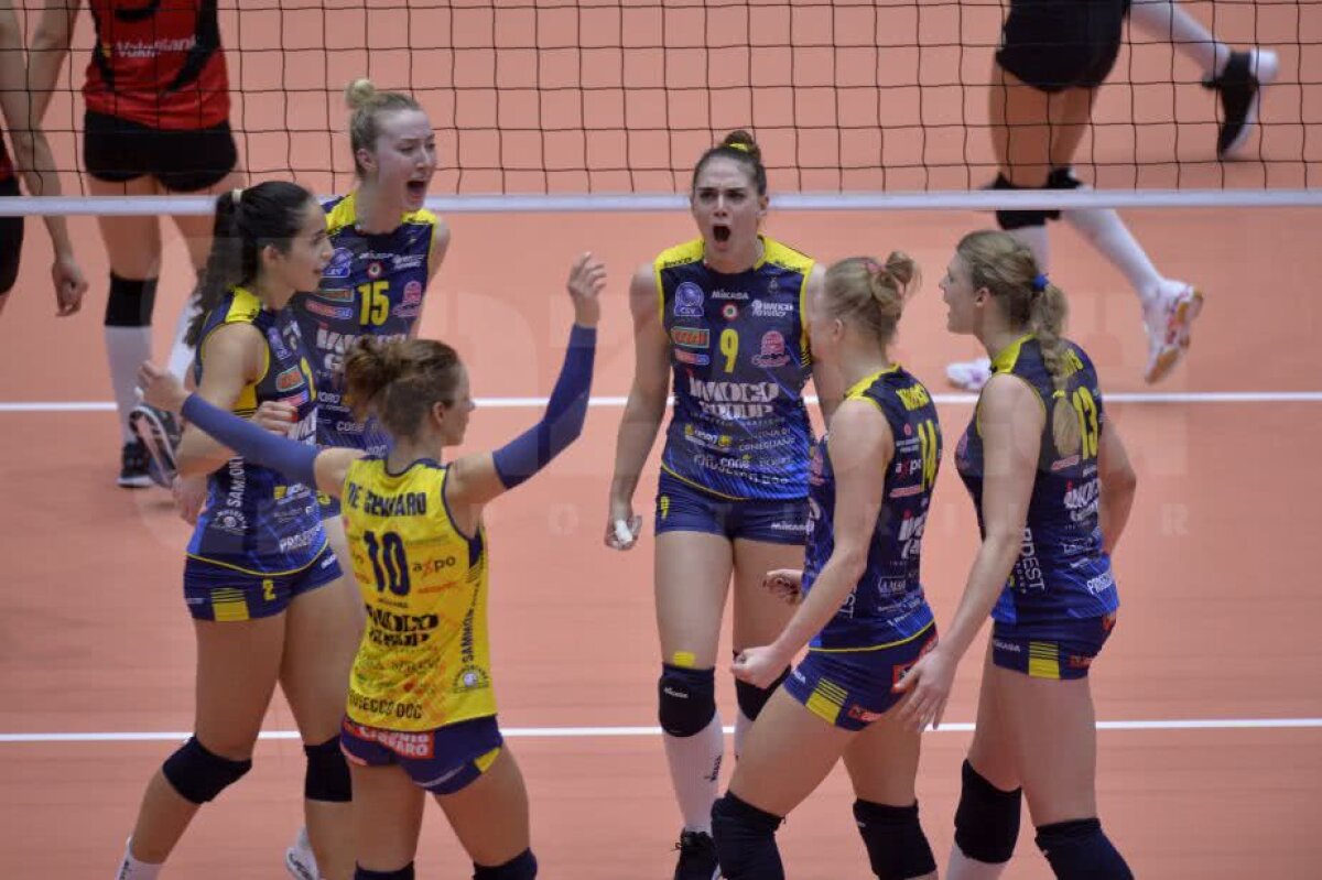 GALERIE FOTO 10 imagini tari de la Polivalentă: spectacol total la Final Four-ul Ligii Campionilor 