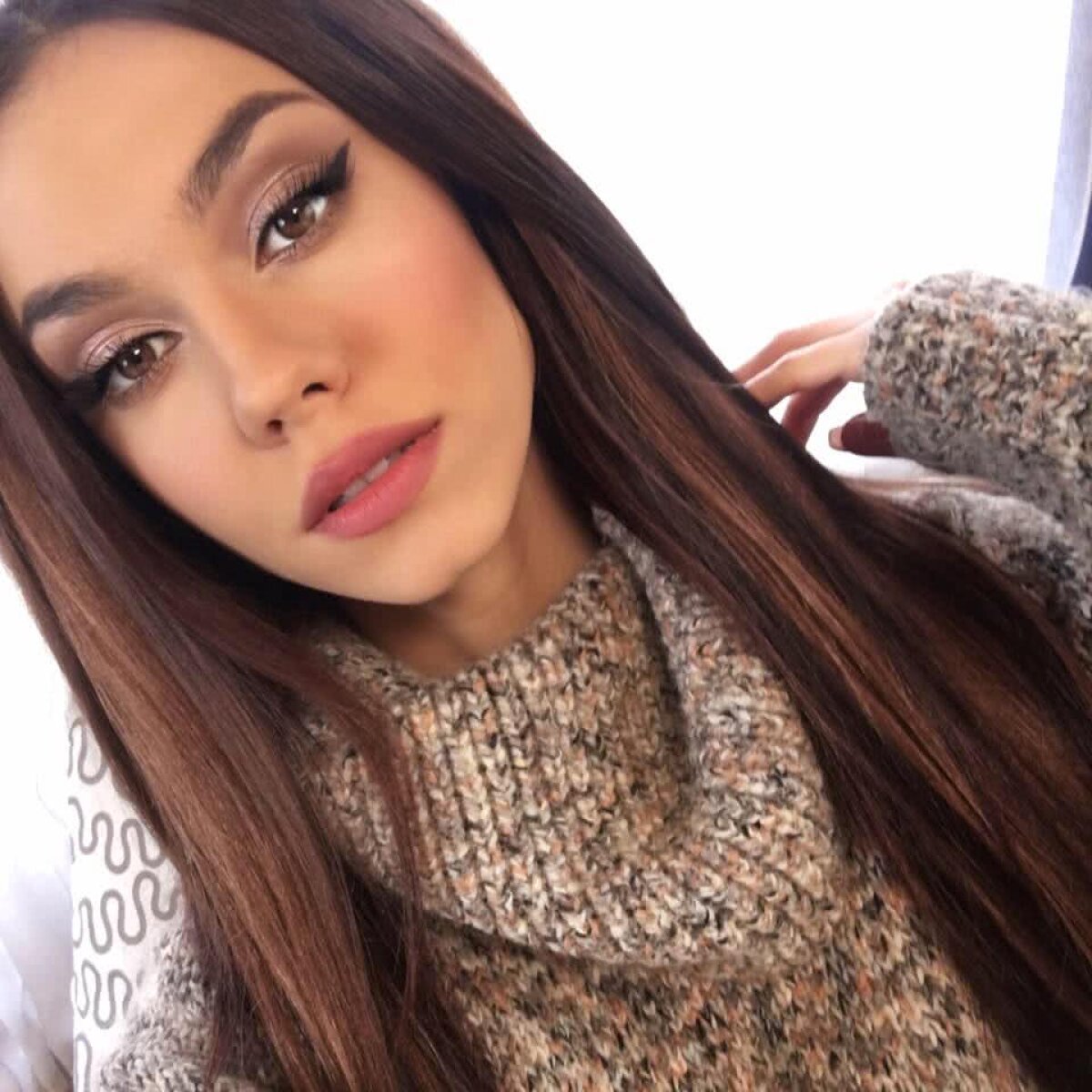 FOTO ”Regina perfectă” din România e fascinată de fotbal: "Ziua e prea scurtă, dar pentru sport găsesc mereu timp"