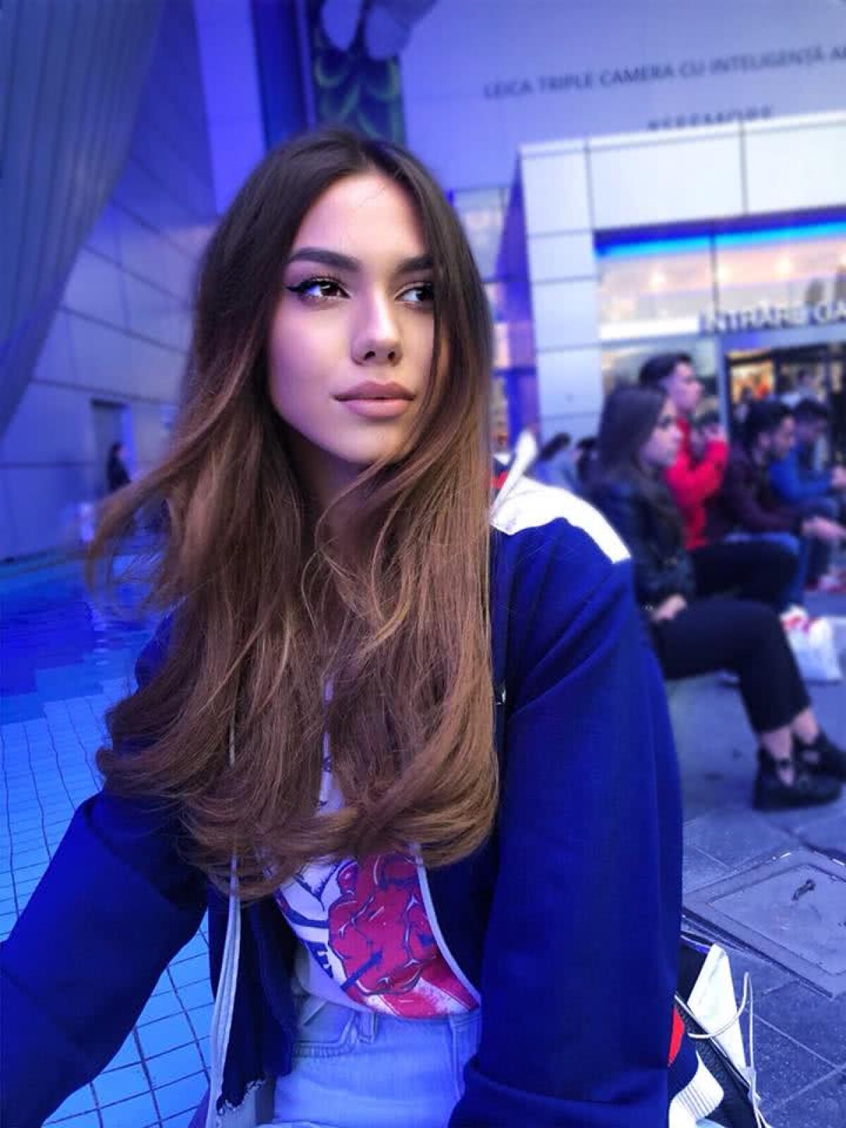 FOTO ”Regina perfectă” din România e fascinată de fotbal: "Ziua e prea scurtă, dar pentru sport găsesc mereu timp"