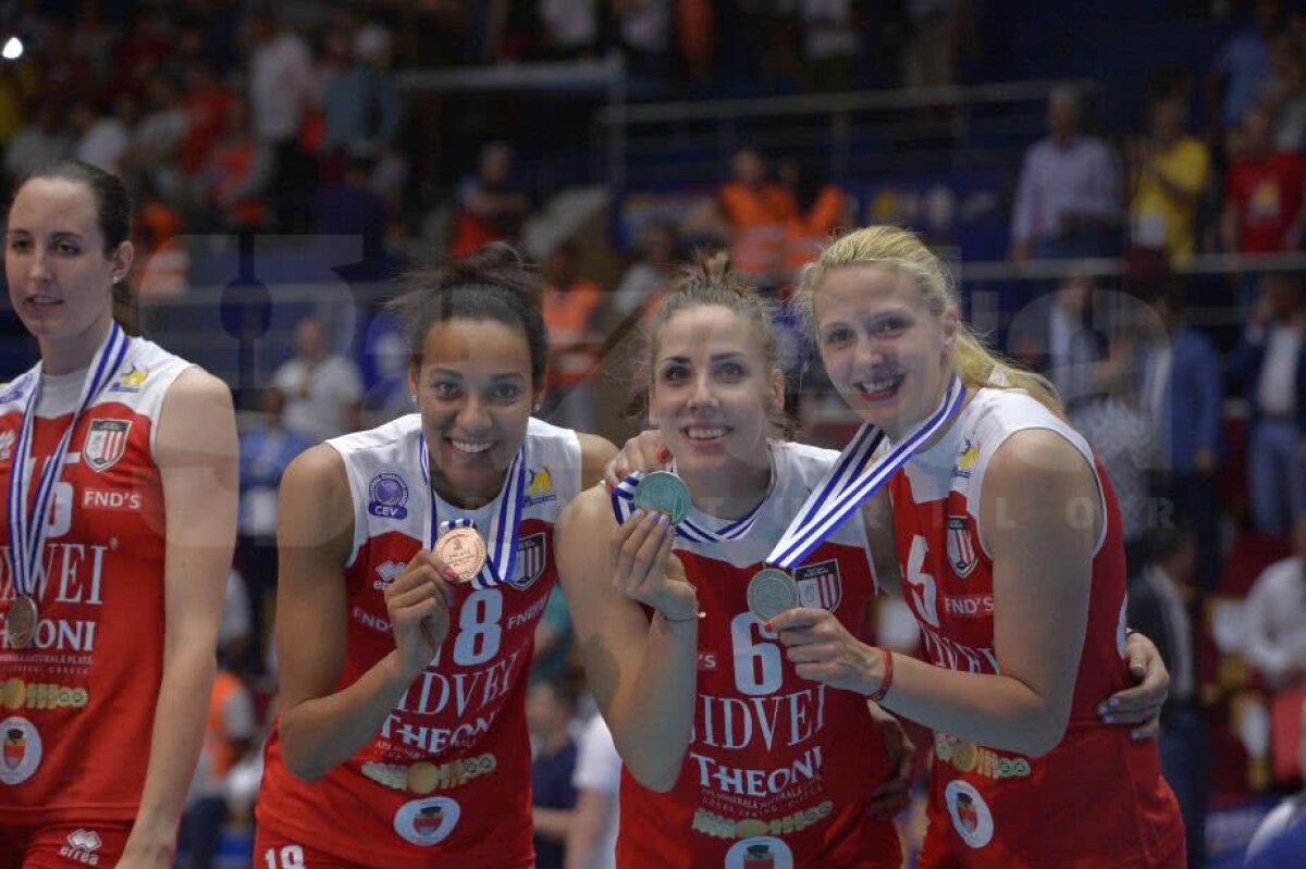 VIDEO+FOTO Înfrânte, dar intră în istorie! Volei Alba Blaj a pierdut finala Ligii Campionilor, în fața turcoaicelor de la Vakifbank