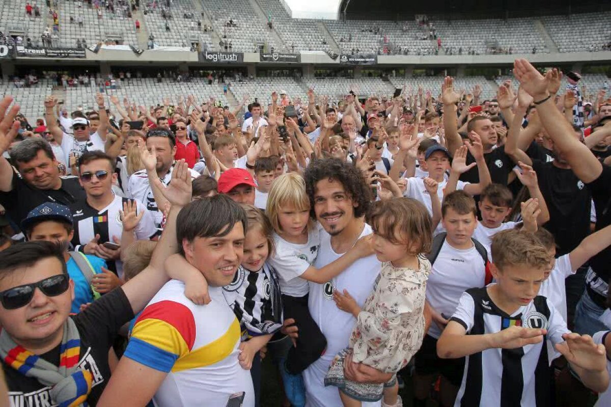 VIDEO+FOTO Sărbătoare nebună după promovarea lui U Cluj + Ardelenii au făcut primele transferuri pentru Liga 2