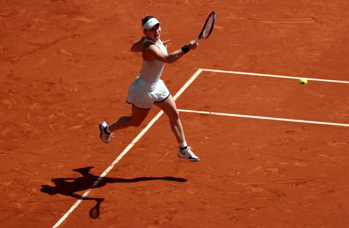 FOTO + VIDEO » Furtuna Simona Halep » Jucătoarea noastră o elimină fără emoții pe Pliskova și e în sferturi la Madrid + cu cine joacă în runda următoare