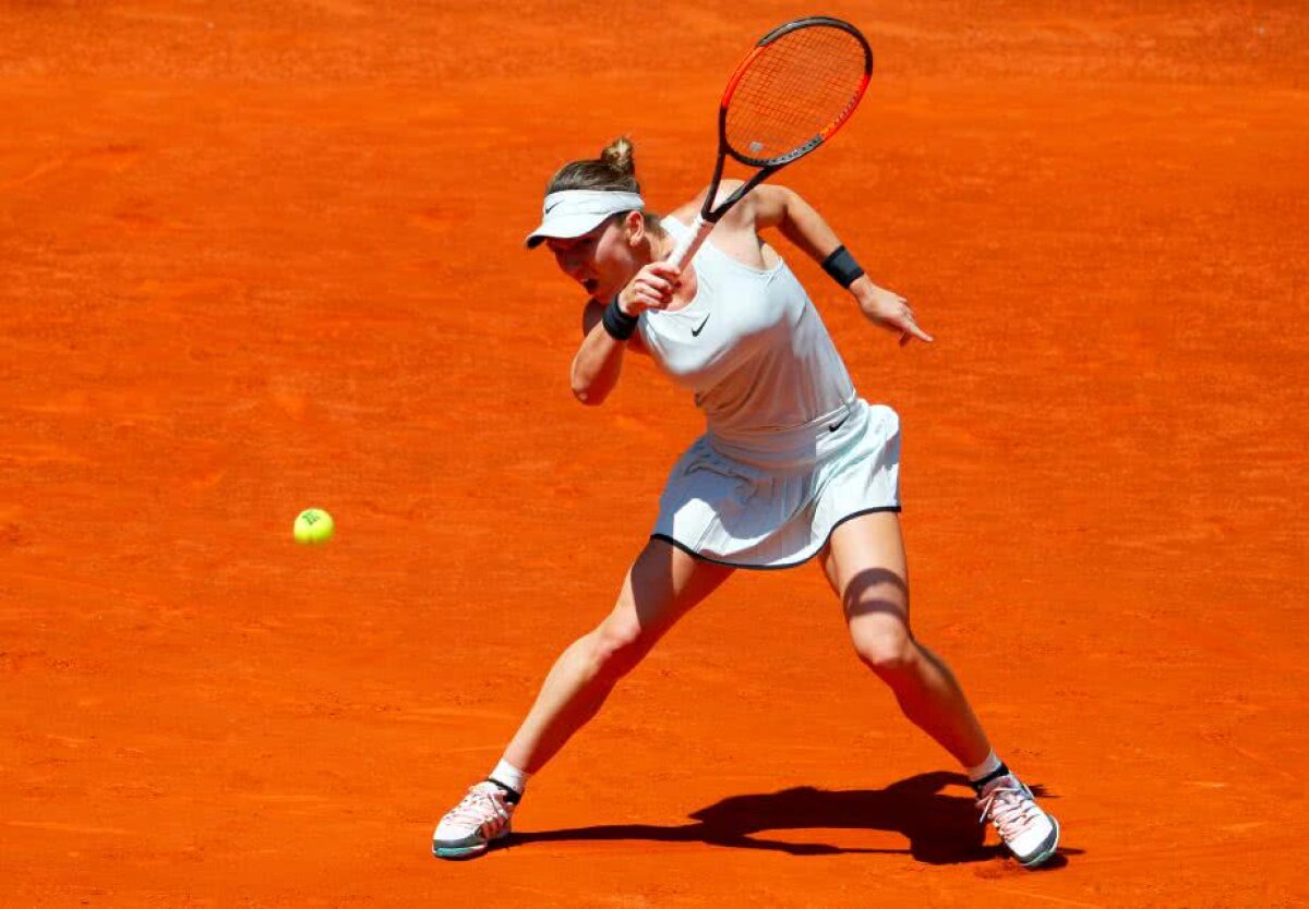 Simona Halep, înfrângere cu Karolina Pliskova » Jucătoarea noastră e eliminată de la Madrid, dar păstrează locul 1 WTA