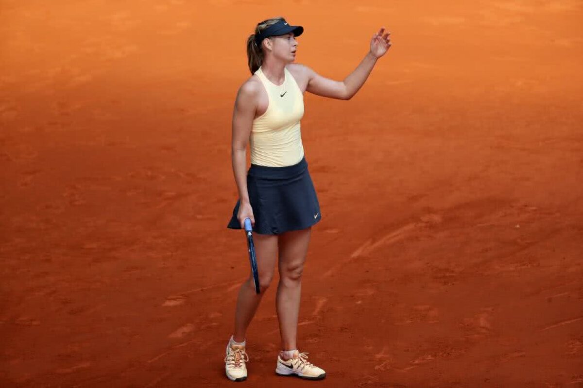 VIDEO + FOTO Sharapova, eliminată de jucătoarea care a ajutat-o pe Simona Halep să își păstreze locul 1 WTA