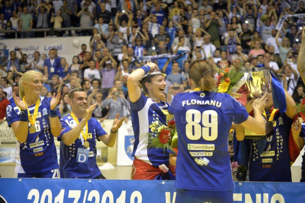 VIDEO + FOTO // SCM Craiova CÂȘTIGĂ Cupa EHF! Final absolut DRAMATIC cu Kristiansand » Dumanska a apărat două lovituri IMPOSIBILE în ultimele 10 secunde