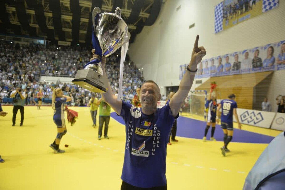 VIDEO + FOTO // SCM Craiova CÂȘTIGĂ Cupa EHF! Final absolut DRAMATIC cu Kristiansand » Dumanska a apărat două lovituri IMPOSIBILE în ultimele 10 secunde