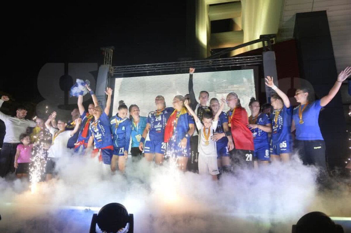 VIDEO + FOTO // SCM Craiova CÂȘTIGĂ Cupa EHF! Final absolut DRAMATIC cu Kristiansand » Dumanska a apărat două lovituri IMPOSIBILE în ultimele 10 secunde