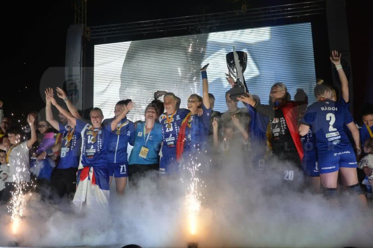 VIDEO + FOTO // SCM Craiova CÂȘTIGĂ Cupa EHF! Final absolut DRAMATIC cu Kristiansand » Dumanska a apărat două lovituri IMPOSIBILE în ultimele 10 secunde