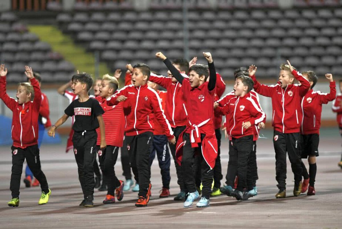 FOTO + VIDEO "Dubla" lui Salomao tranșează derby-ul cu FC Botoșani » Dinamo conduce cu autoritate play-out-ul