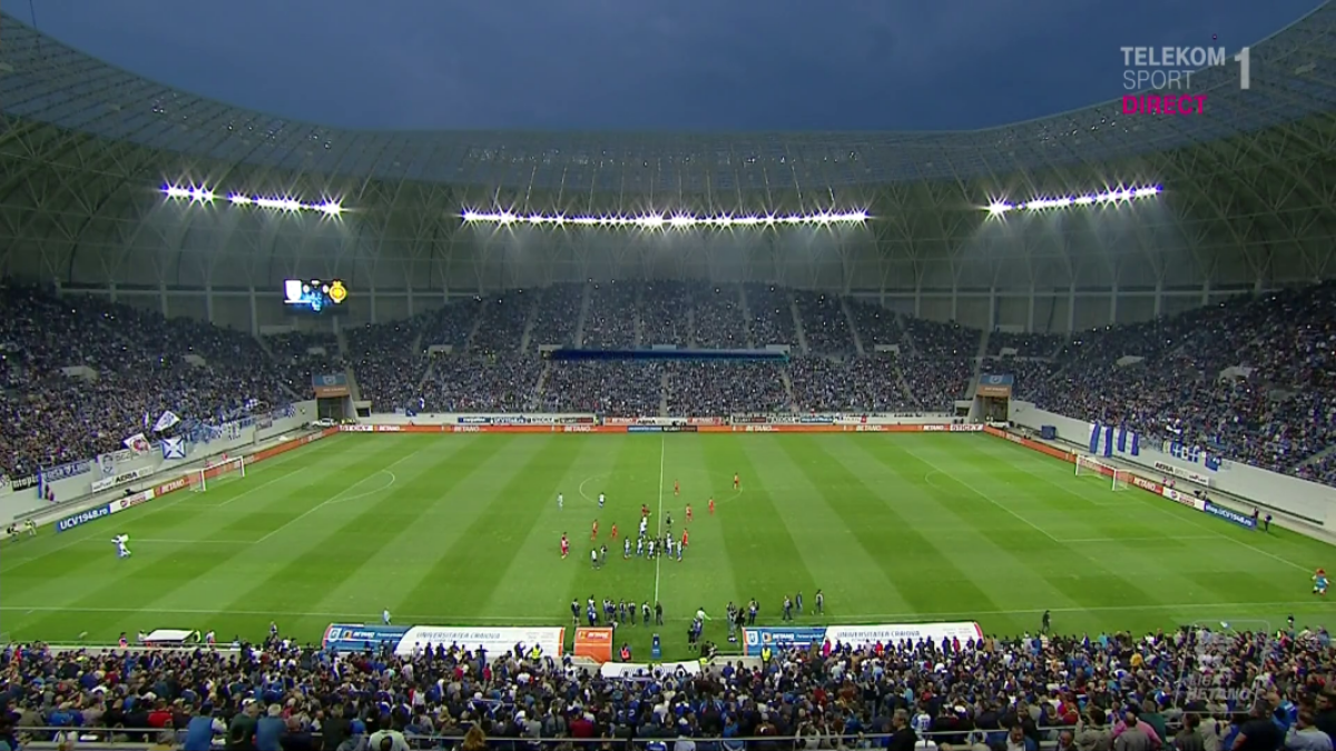 VIDEO+FOTO Atmosferă fantastică la Craiova! Un nou record stabilit pe stadionul "Ion Oblemenco" + Fetele de la SCM Craiova au cântat cu suporterii