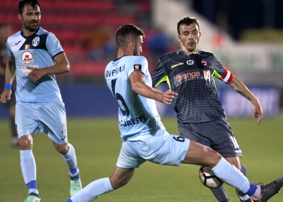 FOTO + VIDEO Dinamo se impune fără emoții în deplasarea cu Juventus » Meci stricat de incidentele create de fanii dinamoviști