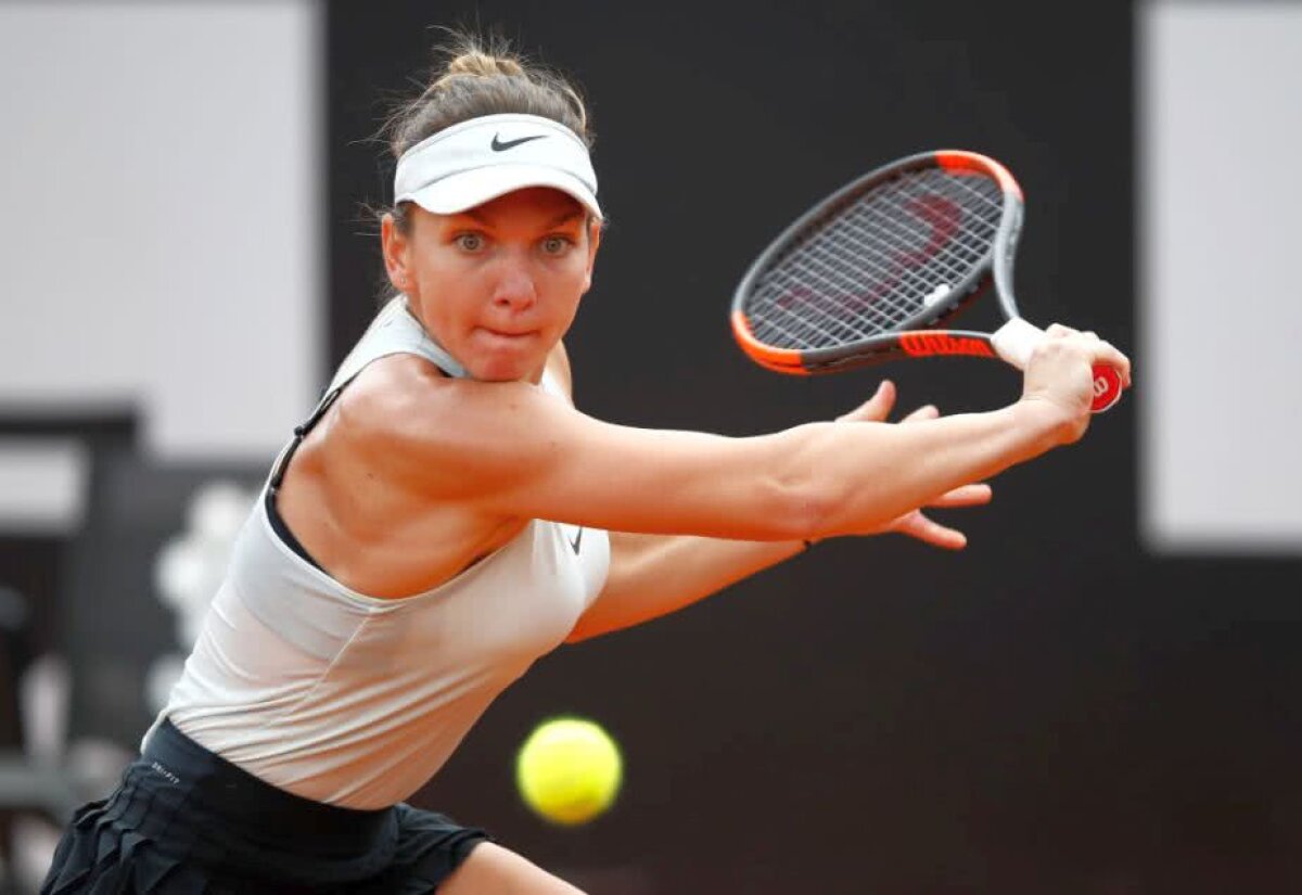 WTA ROMA, TURUL 2 // FOTO Simona Halep, entuziasmată după victoria cu Naomi Osaka : "Este terenul meu favorit! Mă bucur că am reușit să mulțumesc fanii din tribune"