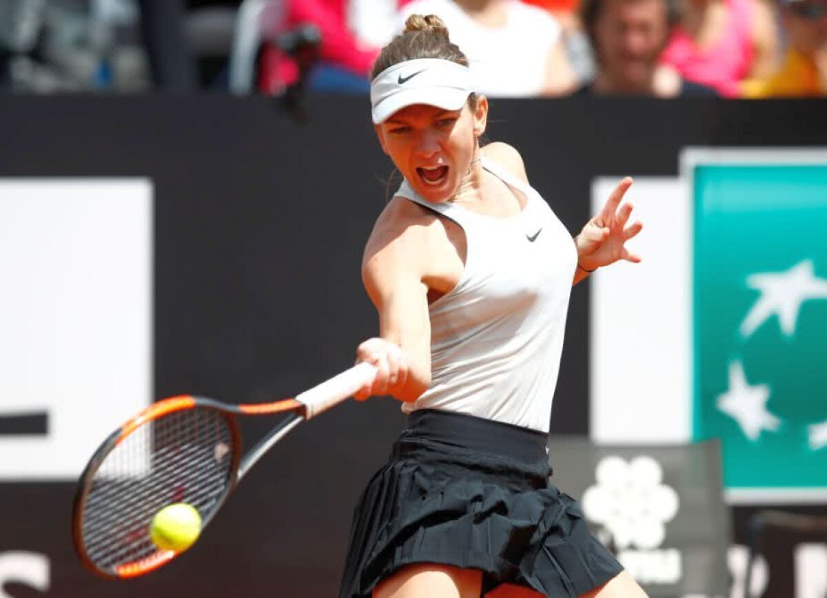 WTA ROMA, TURUL 2 // FOTO Simona Halep, entuziasmată după victoria cu Naomi Osaka : "Este terenul meu favorit! Mă bucur că am reușit să mulțumesc fanii din tribune"