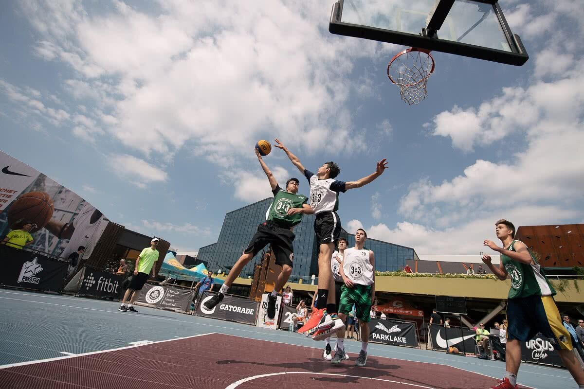 GALERIE FOTO A fost show maxim în weekend » Lora, Stelea și Andrei Pavel, staruri pe terenul de baschet la 3x3 Challenge 