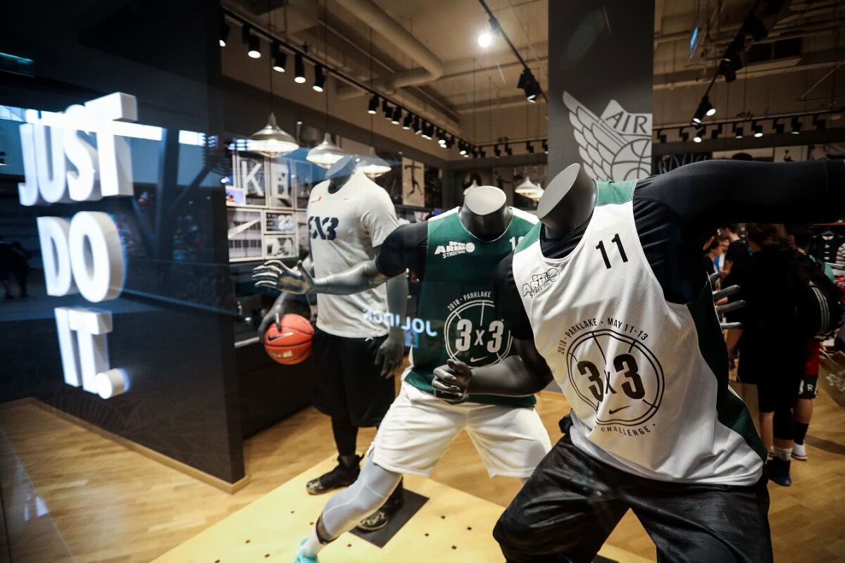 GALERIE FOTO A fost show maxim în weekend » Lora, Stelea și Andrei Pavel, staruri pe terenul de baschet la 3x3 Challenge 