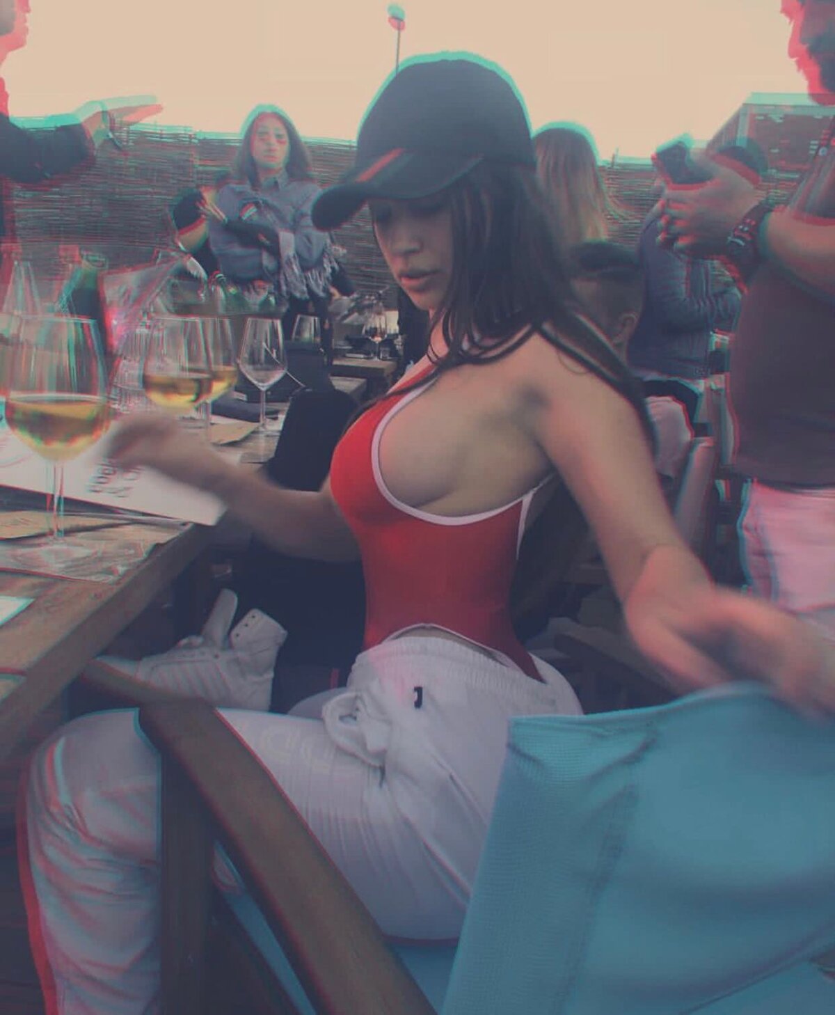 VIDEO+FOTO L-a hipnotizat pe Mbappe de la FCSB! Iubita lui Florinel Coman în cele mai HOT ipostaze