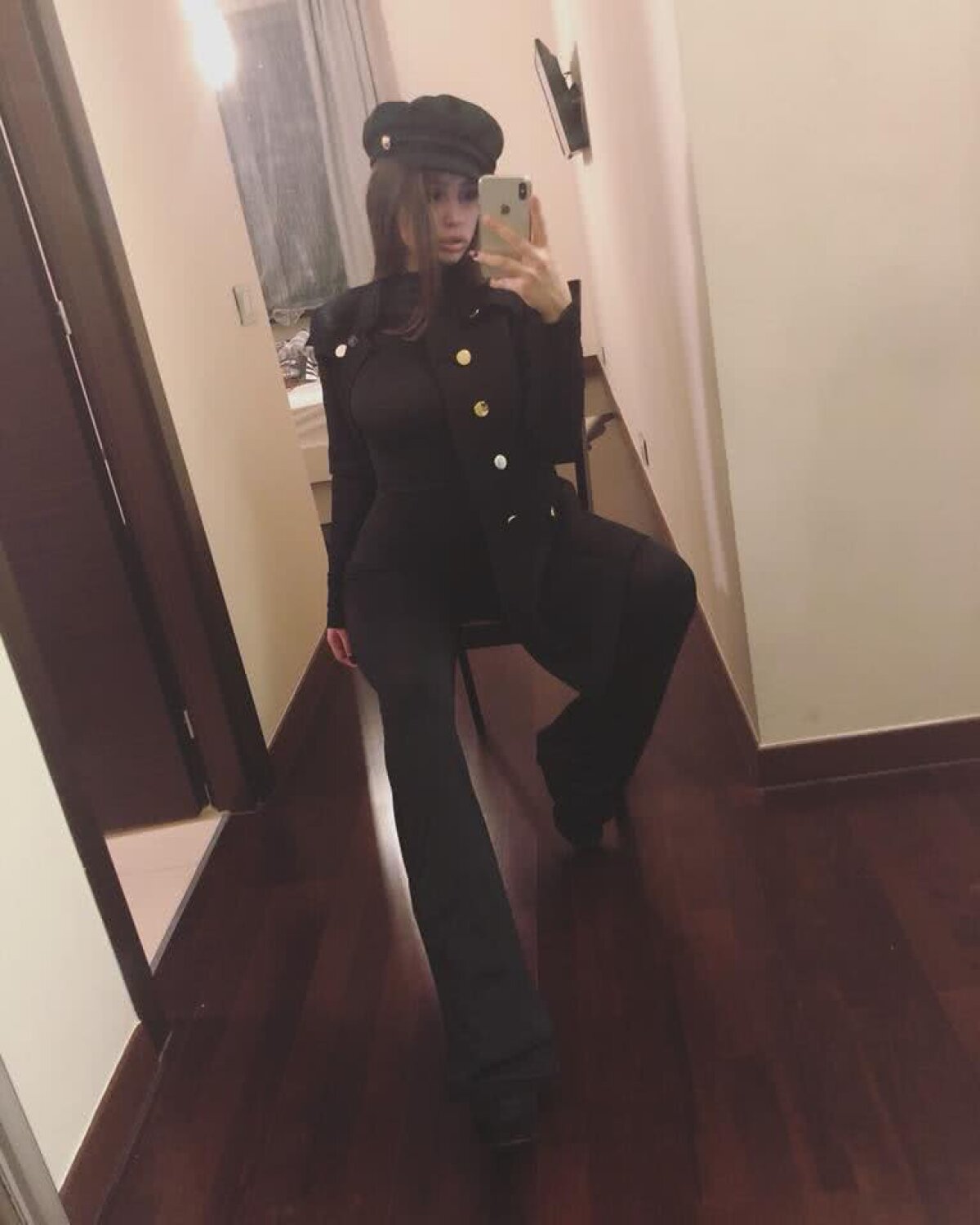 VIDEO+FOTO L-a hipnotizat pe Mbappe de la FCSB! Iubita lui Florinel Coman în cele mai HOT ipostaze