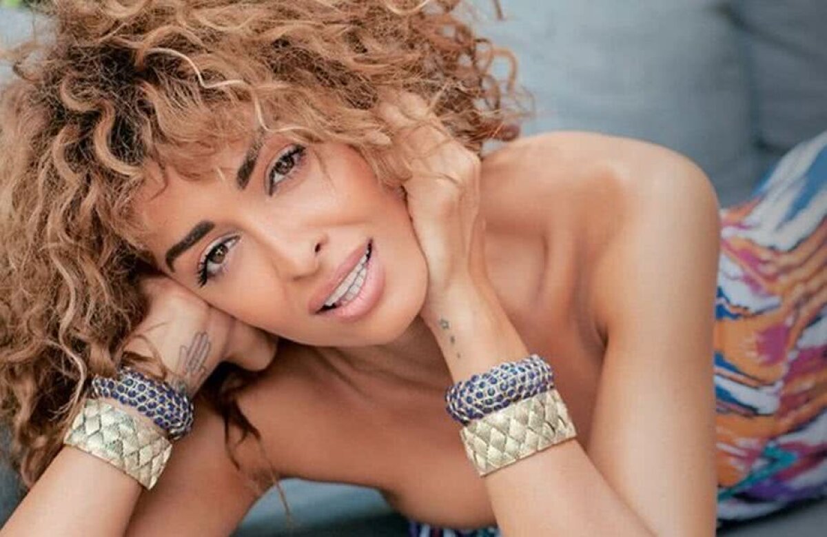 FOTO A cântat la Eurovision! Iubita unui fost produs al Academiei Barcelona a făcut furori la competiția europeană