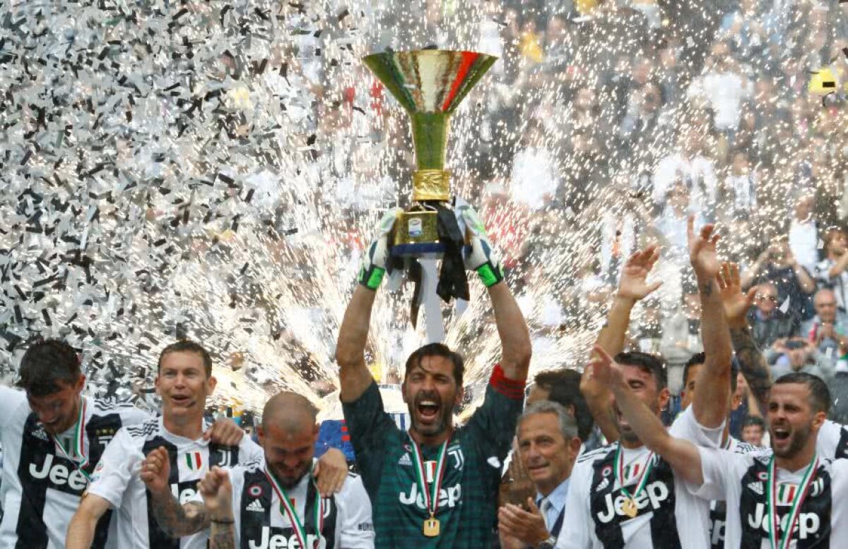 VIDEO+FOTO Buffon, storia di un grande amore » Legendarul portar și-a luat adio în lacrimi de la Juventus + petrecere pentru trofeul de campioană