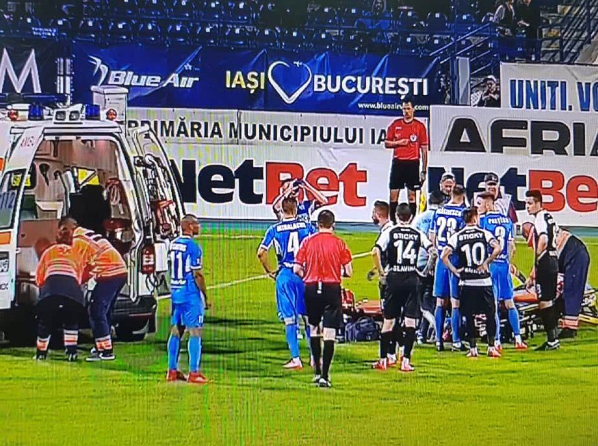 FOTO Emoții la Iași-Craiova: fotbalistul a fost dus cu ambulanța la spital