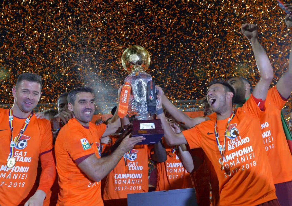 FOTO S-a rupt trofeul! Pățania trăită de ardeleni după titlul câștigat 
