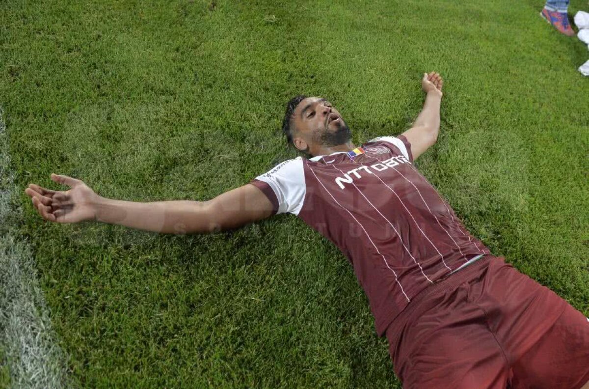 FOTO 5 imagini de senzație surprinse aseară, în Gruia, la sărbătoarea celor de la CFR Cluj: Dan Petrescu a uitat tactica pe gazon :)