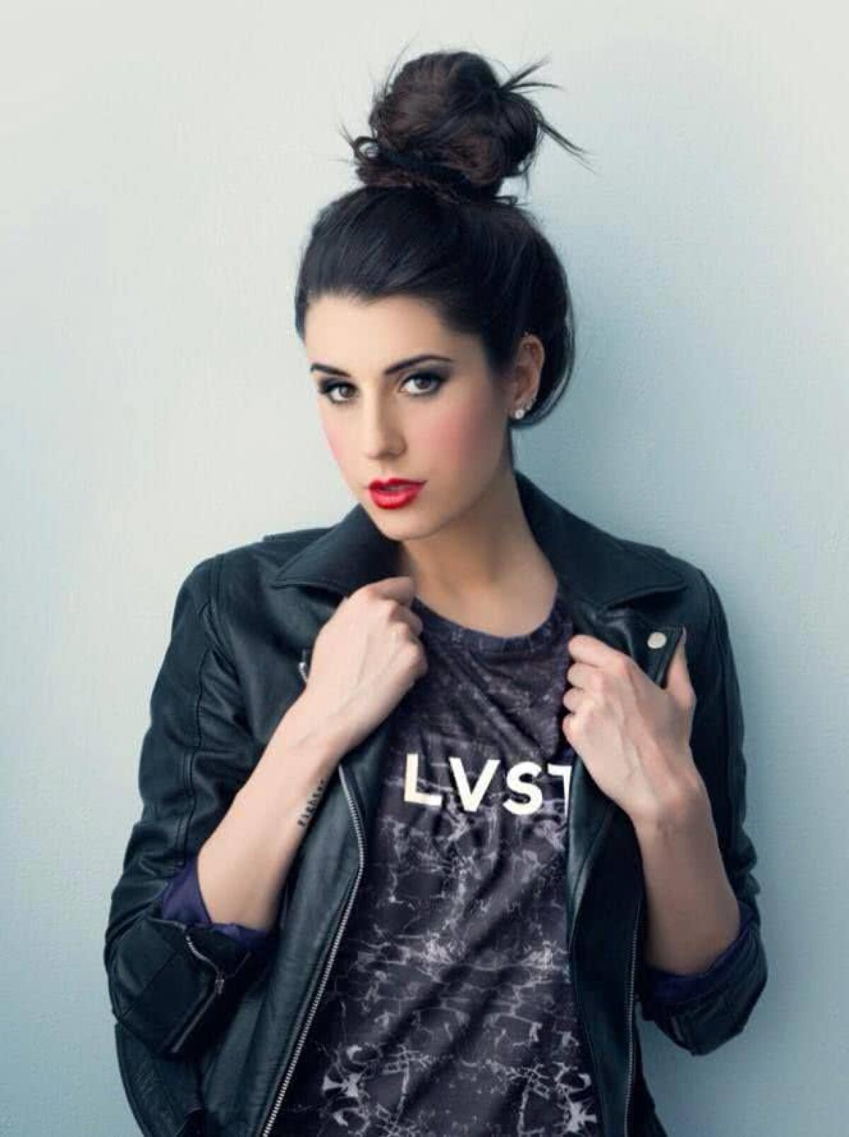 FOTO Un selfie care a aprins Spania » Cine e tânăra superbă care s-a pozat cu Ronaldo și a ajuns în revistele mondene