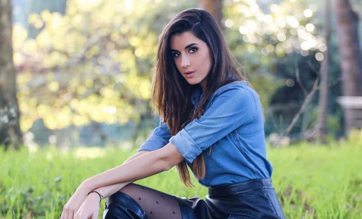 FOTO Un selfie care a aprins Spania » Cine e tânăra superbă care s-a pozat cu Ronaldo și a ajuns în revistele mondene