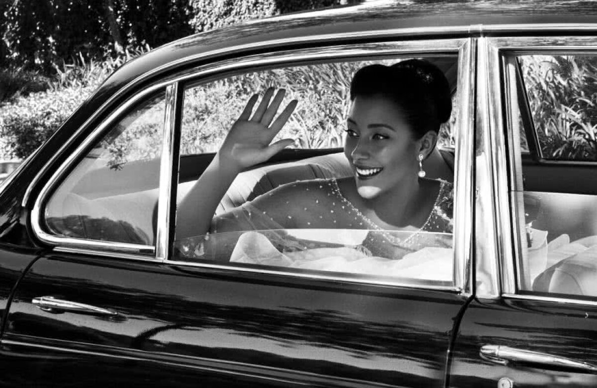 FOTO Sparkle like Meghan Markle » Iubita lui Salomao s-a pozat ca la nunta regală