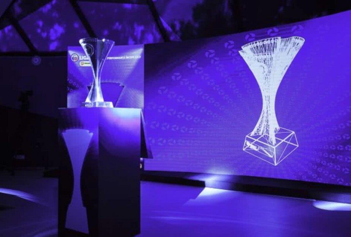 GALERIE FOTO Trofeul pentru câștigătoarea Ligii a 2-a aduce cu cel din Europa League 