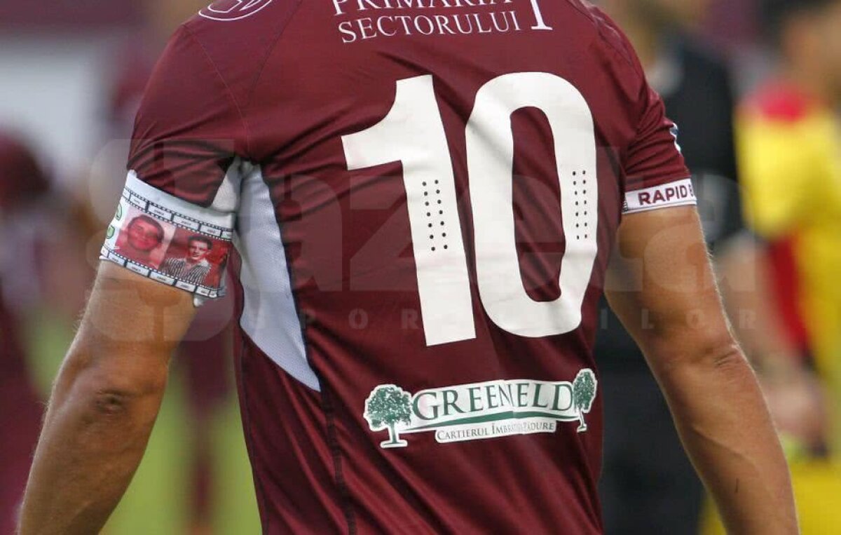 FOTO Banderola specială purtată de Daniel Pancu la meciul de azi din play-off