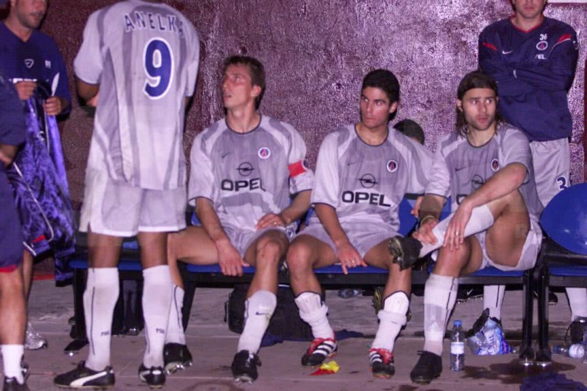 FOTO A căzut nocturna în Giulești la CSA Steaua - Dinamo » 17 ani de la celebrul episod cu PSG