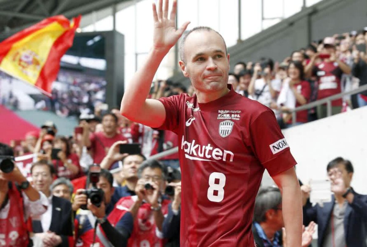 GALERIE FOTO Câți oameni au fost pe stadion la prezentarea lui Iniesta în Japonia