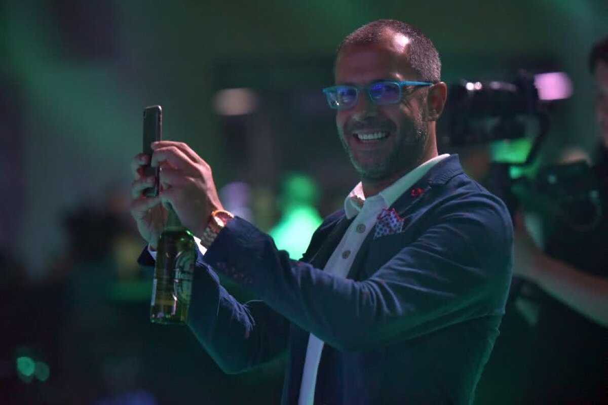 Ce blockbuster! Finala Ligii, definiție de dicționar pentru #ShareTheDrama